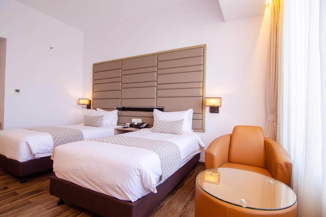 Best Western Sks Chattogram شيتاغونغ المظهر الخارجي الصورة